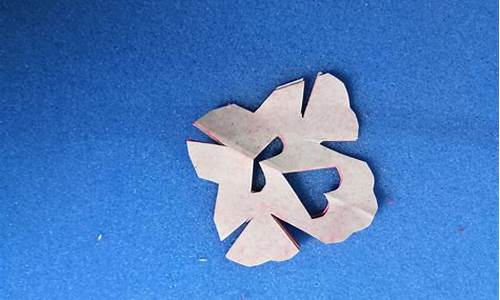 二年級(jí)孩子對(duì)剪紙不感興趣怎么辦？