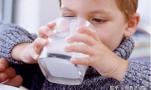 孩子睡前吃東西好嗎？