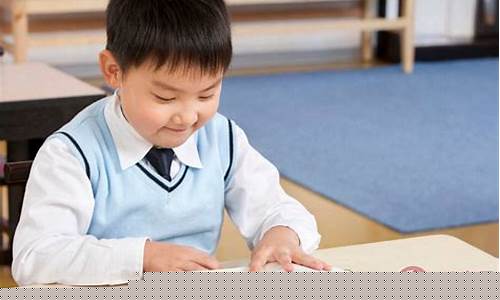 如何提高三年級(jí)孩子的閱讀理解速度？