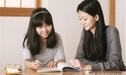 家長如何了解孩子在體育美術體育課堂上的表現(xiàn)？