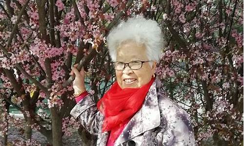 孩子三年級了還不會自己穿衣服、系鞋帶怎么辦？