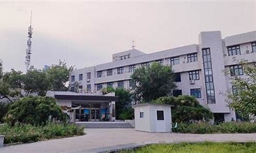 大學有校醫(yī)院嗎？