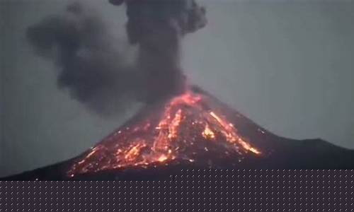 火山噴發(fā)時(shí)為何會(huì)出現(xiàn)閃電？