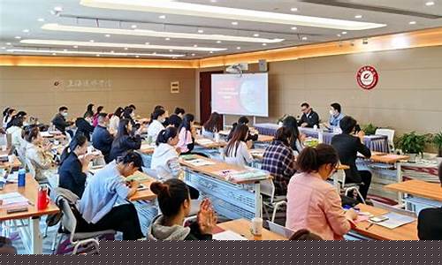 教育在職業(yè)領(lǐng)域中培養(yǎng)領(lǐng)導(dǎo)力的策略研究